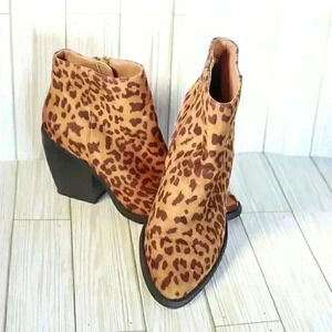 Madden Girl Leopard Print Ankle Bootie Womens 8.5 Block Heel Western Pointed Toe